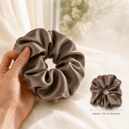 Chocolate Classic – Chocolate Brown 30 Momme Mulberry Silk Scrunchie